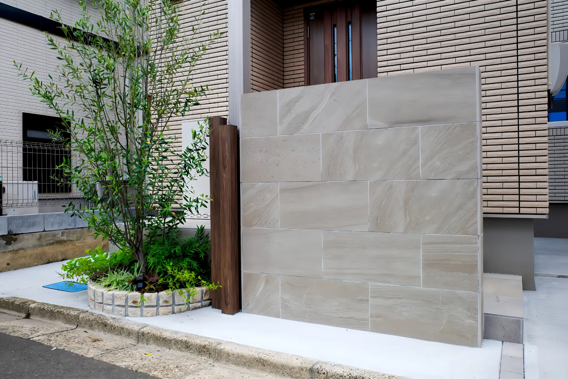 門まわり・アプローチ